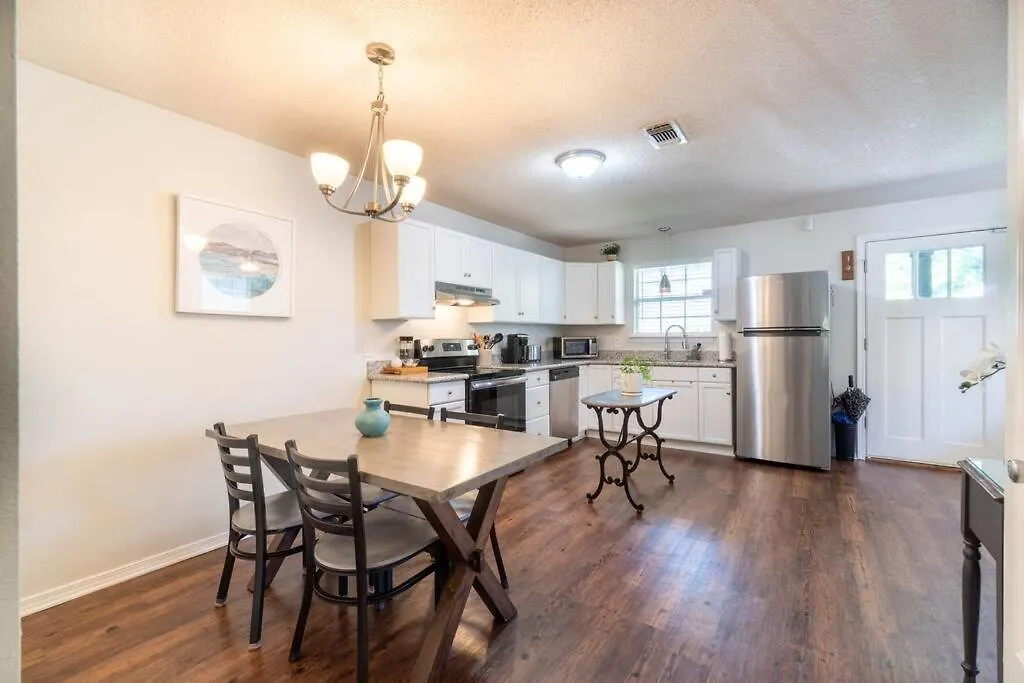 Foxden- Walk To Downtown Festivals And Events! Villa Pensacola 0*,