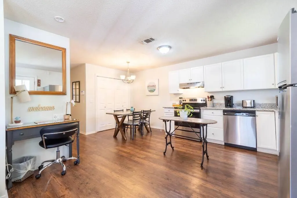 Foxden- Walk To Downtown Festivals And Events! Villa Pensacola