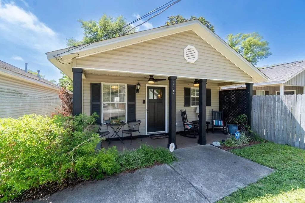 Foxden- Walk To Downtown Festivals And Events! Villa Pensacola United States