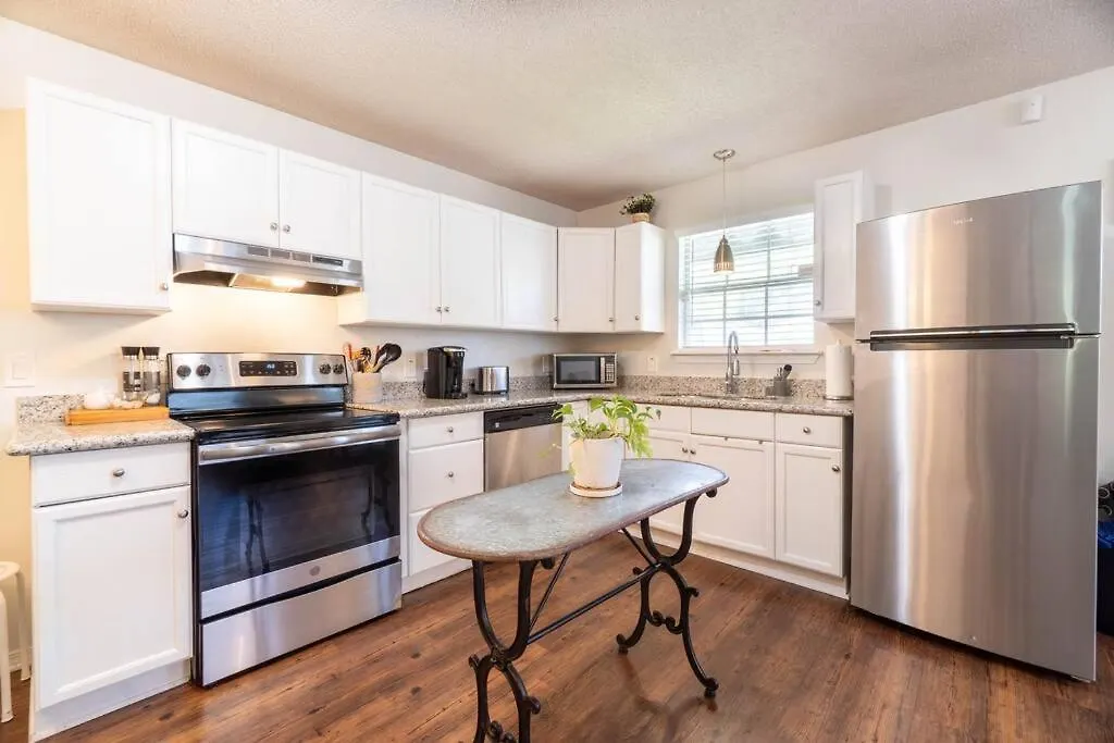 Holiday home Foxden- Walk To Downtown Festivals And Events! Villa Pensacola