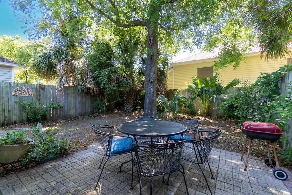 Foxden- Walk To Downtown Festivals And Events! Villa Pensacola United States